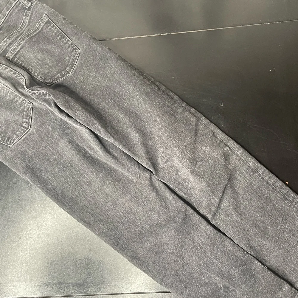 Old Navy Boys Slim Built in Flex adjustable waist Charcoal Jeans